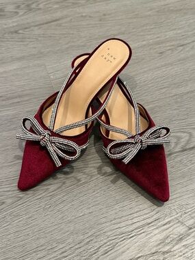 A new day Burgundy Rhinestone Bow Pointed Toe Mule
